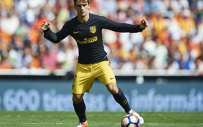 博乐体育-伯贝这跑动串联全队