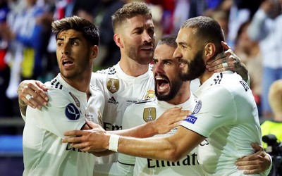 博乐体育评论-德保罗头球摆渡助攻